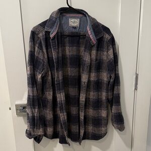 Pendleton Men's Navy Plaid Casual Button Down Shirt